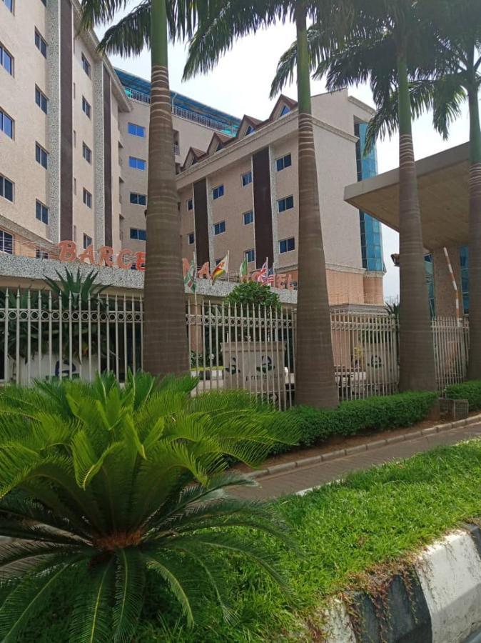 Barcelona Hotels, Abuja Mobushipe Екстер'єр фото